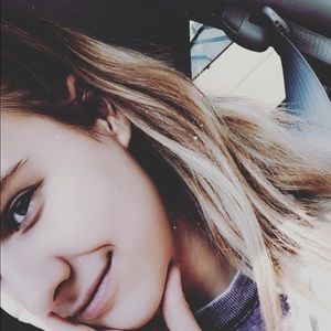 Meet your Posher, Laurenlauren